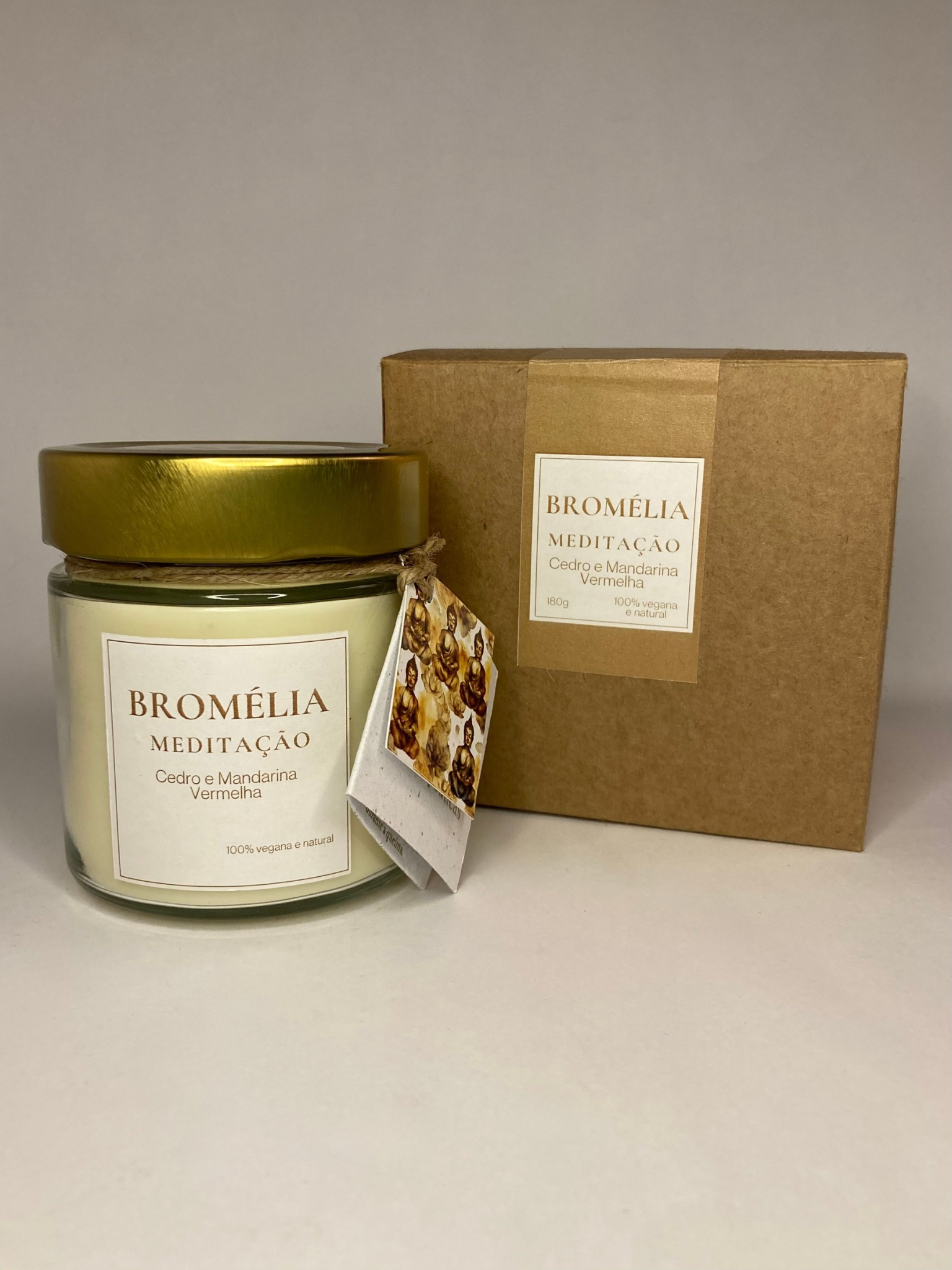 Meditação - Vela Natural de Cedro e Mandarina Vermelha 180g