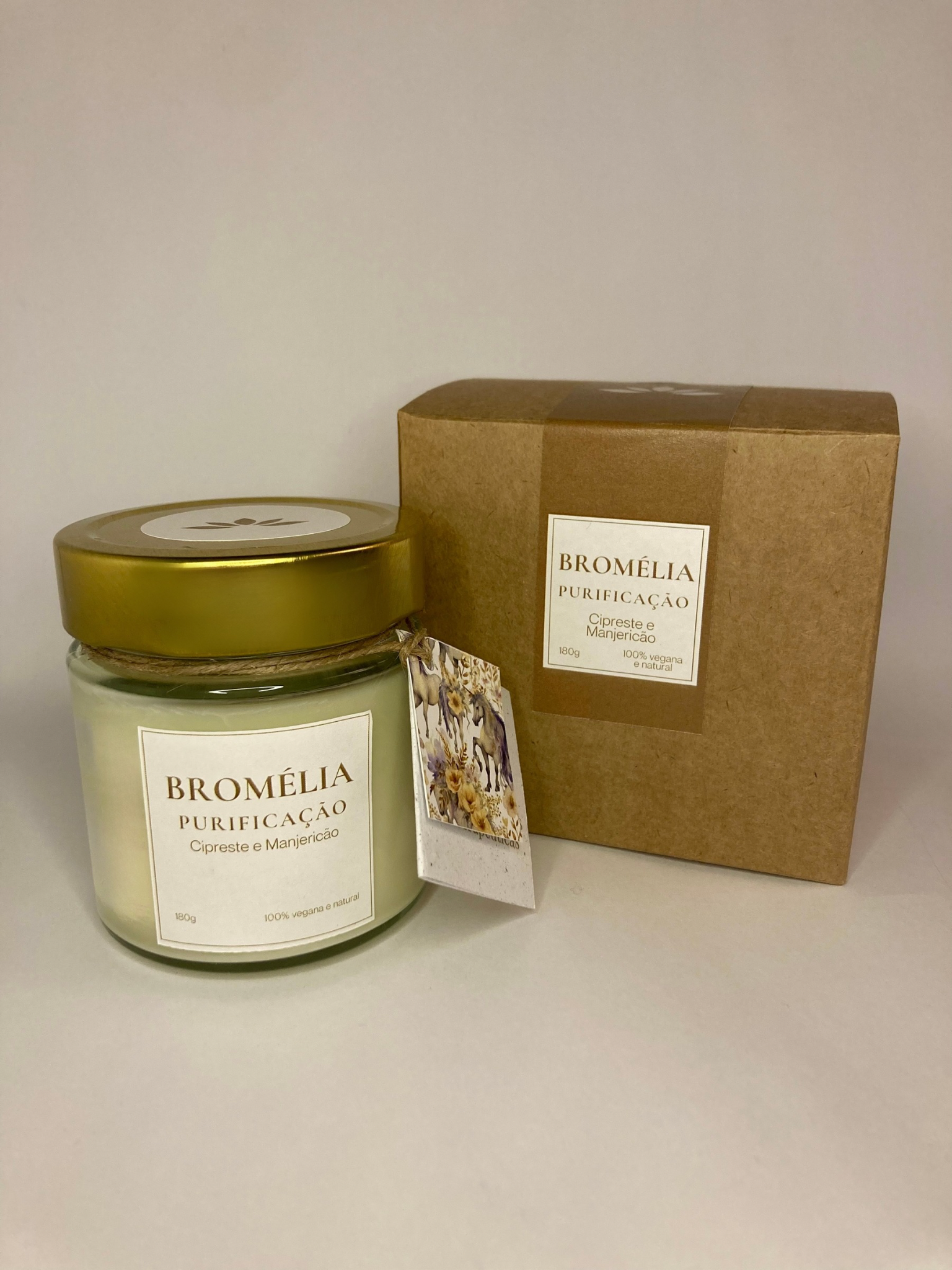 Purificação - Vela Natural de Cipreste e Manjericão 180g